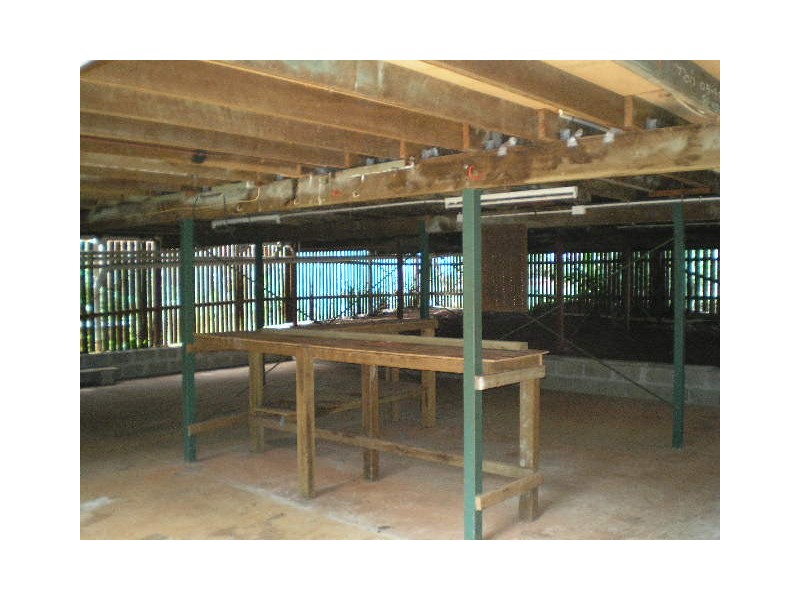 130 Western Road, Macleay Island QLD 4184