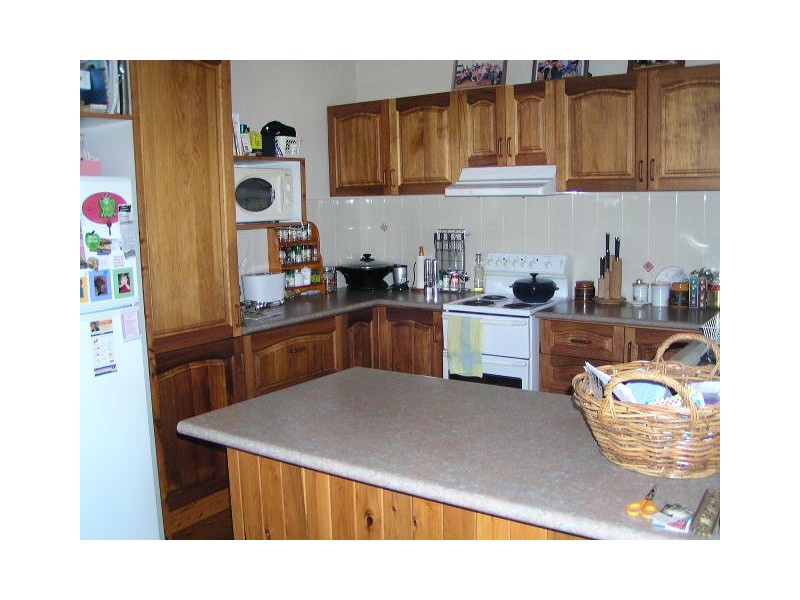 29 Leanne Street, Macleay Island QLD 4184