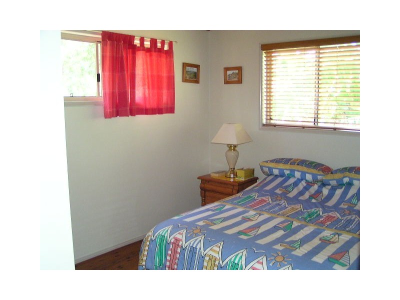 29 Leanne Street, Macleay Island QLD 4184