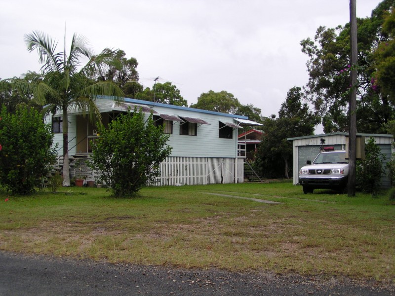24 Udara Street, Macleay Island QLD 4184