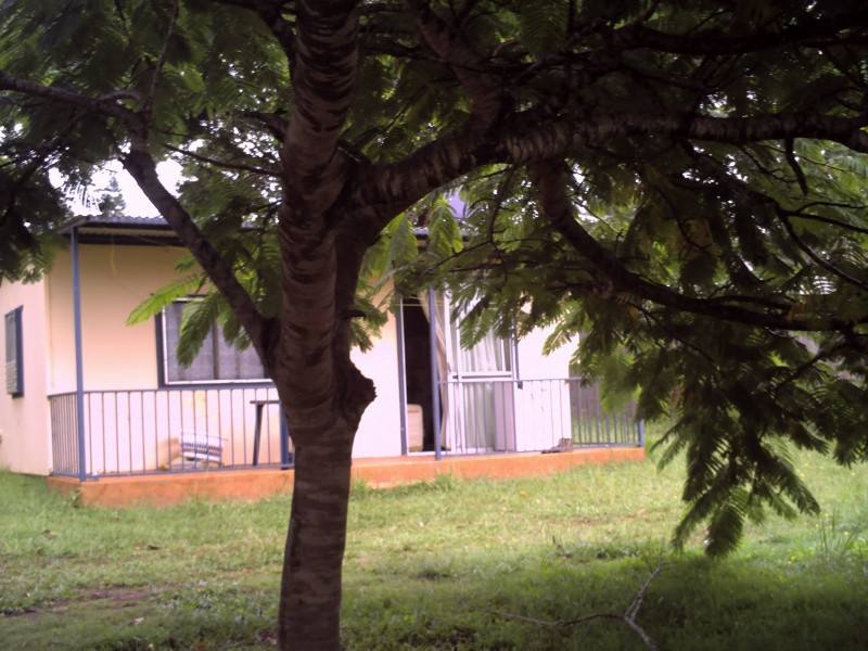 16 Francis Street, Macleay Island QLD 4184