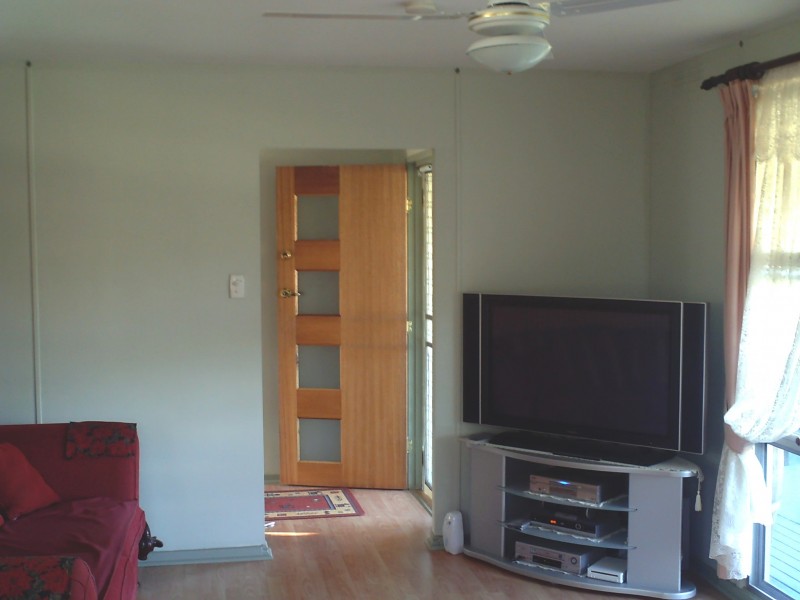 11 Lemontree Drive, Macleay Island QLD 4184