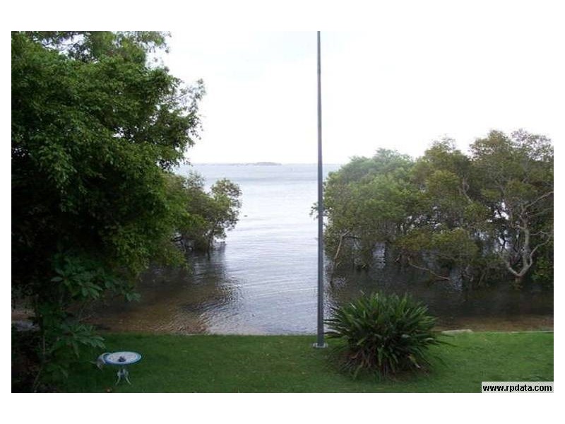 17 Orana Street, Macleay Island QLD 4184