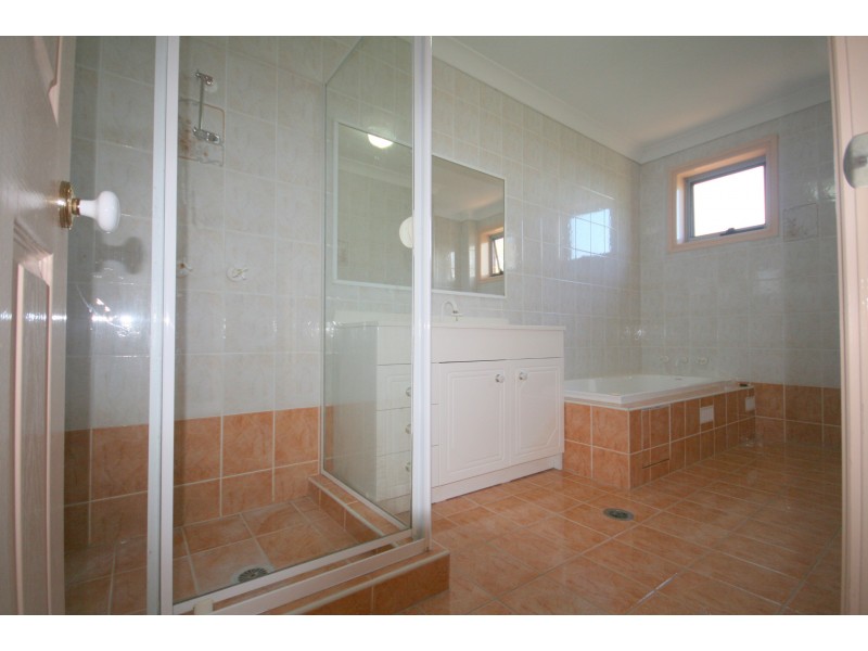 2 Vista, Oatlands NSW 2117