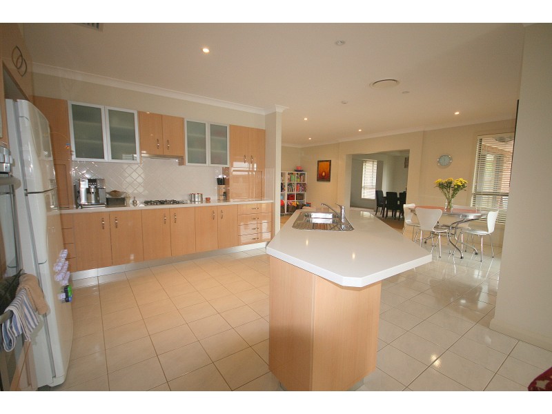 5 Cornelius Place, Kellyville NSW 2155