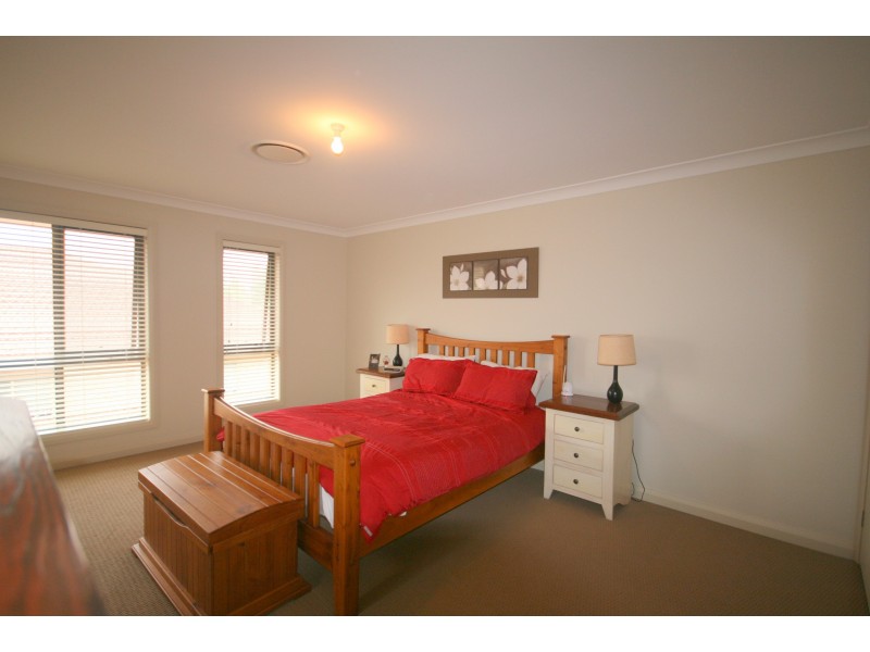 5 Cornelius Place, Kellyville NSW 2155