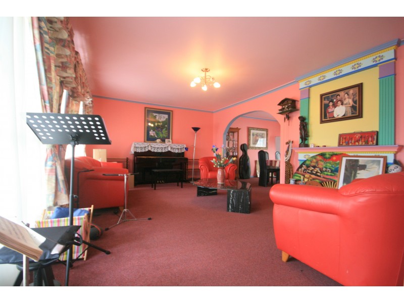 12 Yarralumla Drive, Carlingford NSW 2118