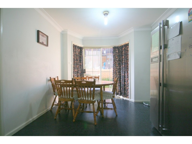 40 Strathalbyn Drive, Oatlands NSW 2117