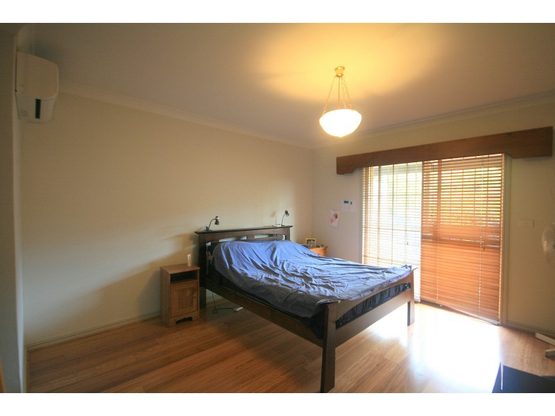 40 Strathalbyn Drive, Oatlands NSW 2117