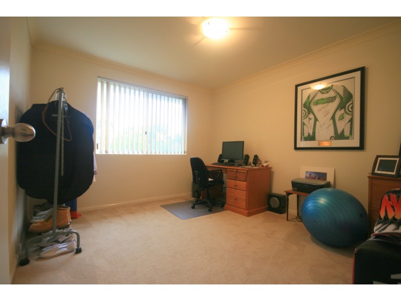 1 Cheriton Avenue, Castle Hill NSW 2154