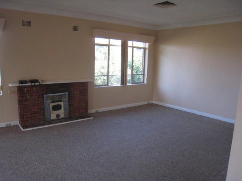 5 Oatlands Crescent, Oatlands NSW 2117