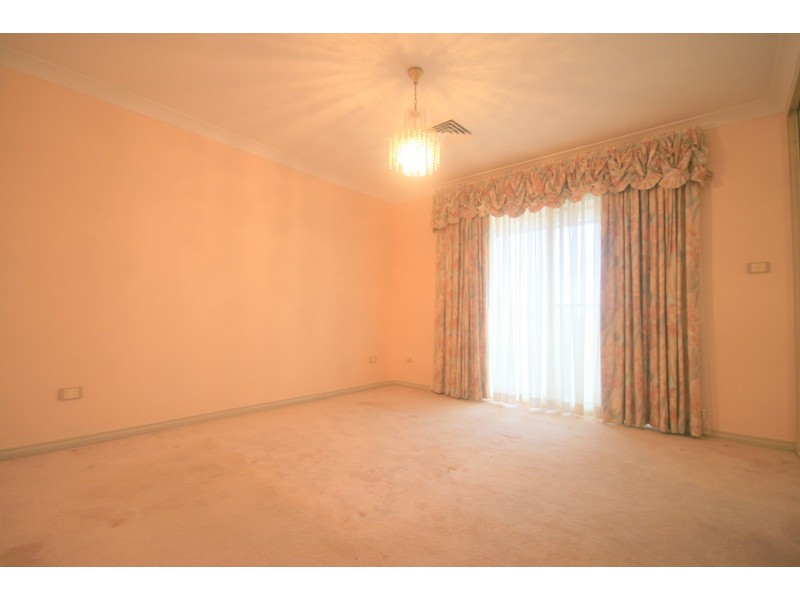 3 Acacia Court, Oatlands NSW 2117