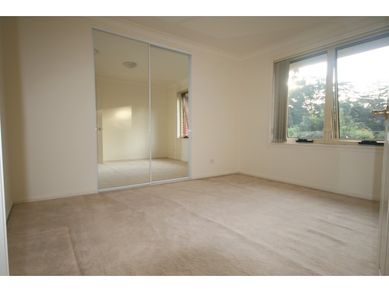 1 Vista Street, Oatlands NSW 2117