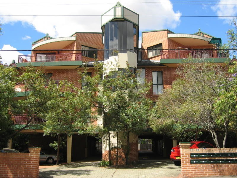 1/27 Early Street, Parramatta NSW 2150