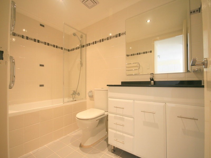 20/40-42 Jenner Street, Baulkham Hills NSW 2153