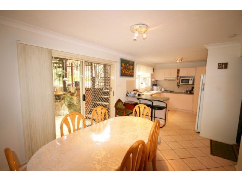 11B Larnook Close, Oatlands NSW 2117