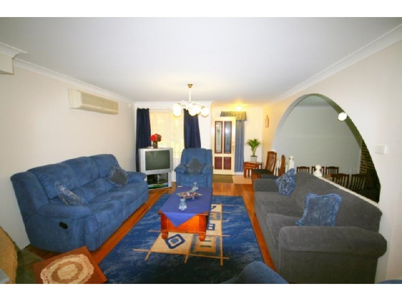 11B Larnook Close, Oatlands NSW 2117