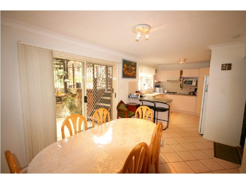 11B Larnook Place, Oatlands NSW 2117