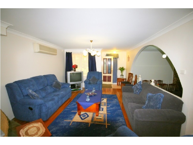 11B Larnook Place, Oatlands NSW 2117