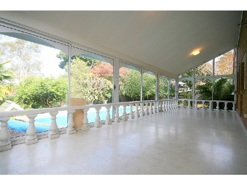 2 Acacia Court, Oatlands NSW 2117