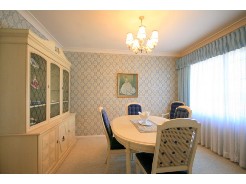 18 Lennox Street, Northmead NSW 2152