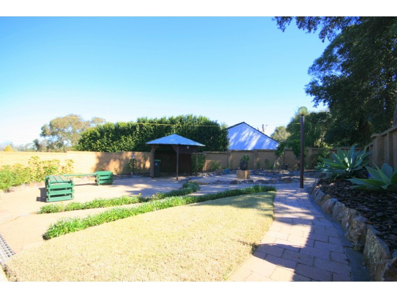 18 Lennox Street, Northmead NSW 2152