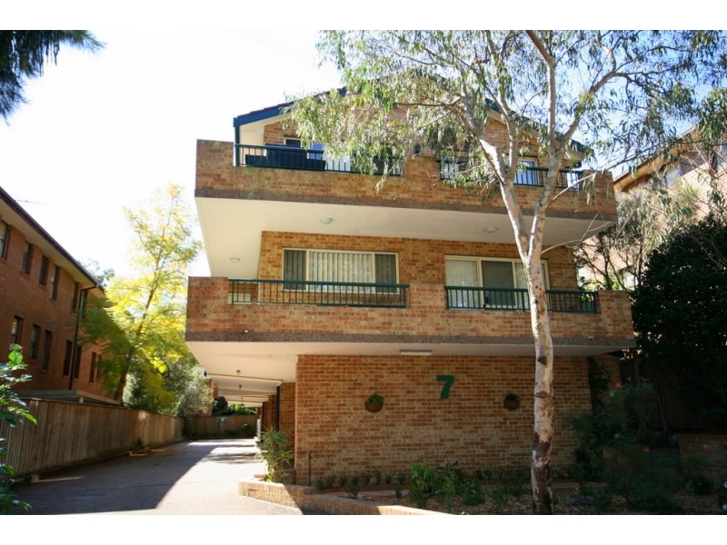 2/7 Robert Street, Telopea NSW 2117