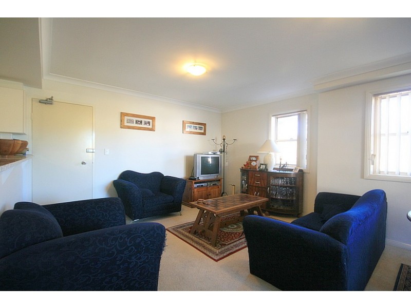 1/15 Governors Way, Oatlands NSW 2117