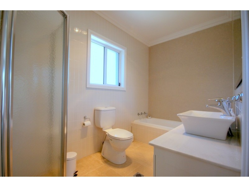 5 Kelvin Court, Oatlands NSW 2117