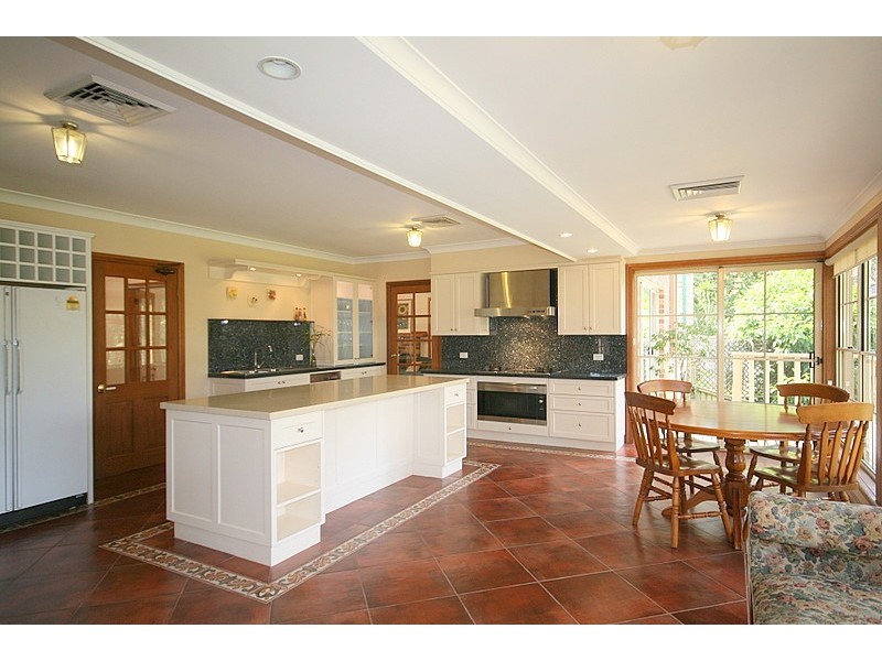 14 Blairgowie Place, Oatlands NSW 2117