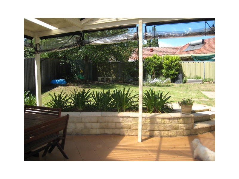 17B Larnook Place, Oatlands NSW 2117
