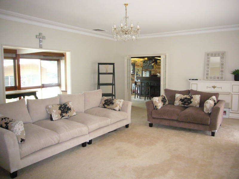 19 York Street, Oatlands NSW 2117