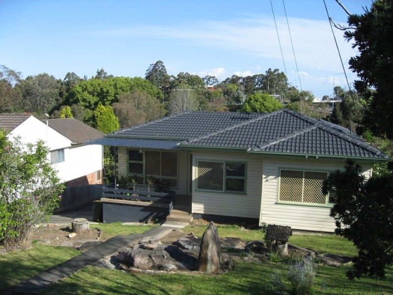 12 Edwin Place, Oatlands NSW 2117