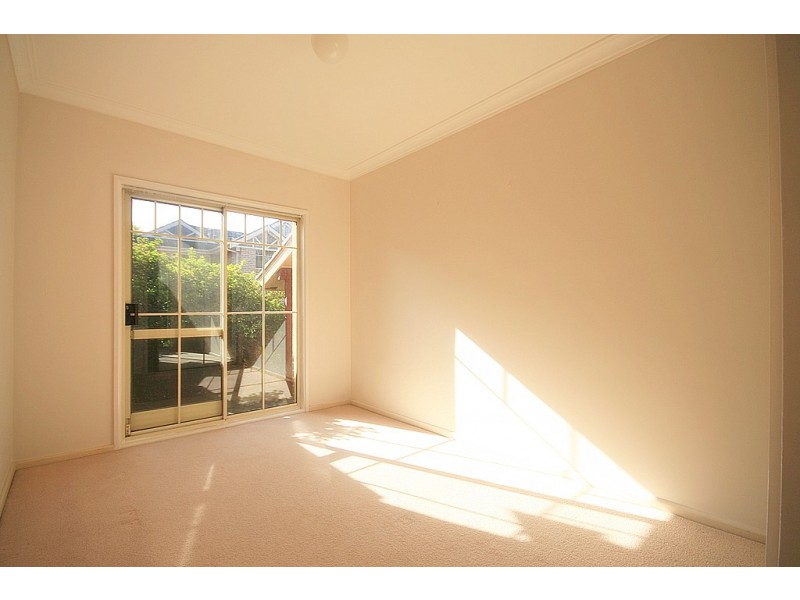 67/40 Strathalbyn Drive, Oatlands NSW 2117