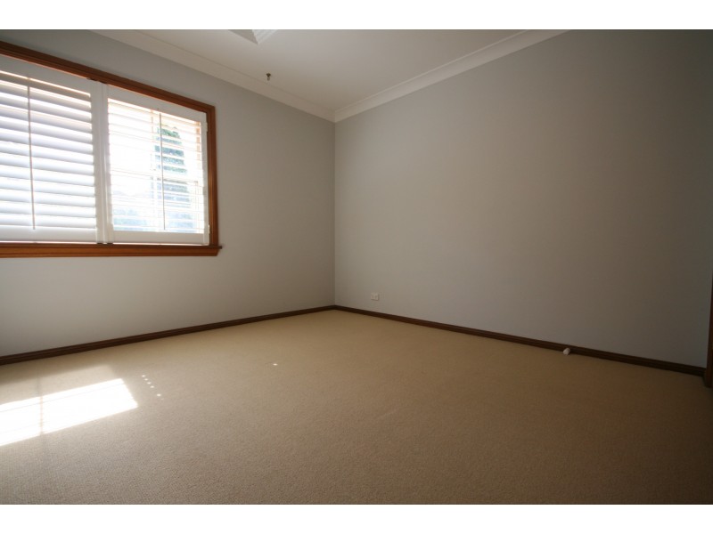 14 Blairgowie Place, Oatlands NSW 2117