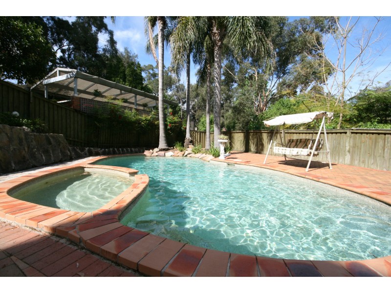 14 Blairgowie Place, Oatlands NSW 2117