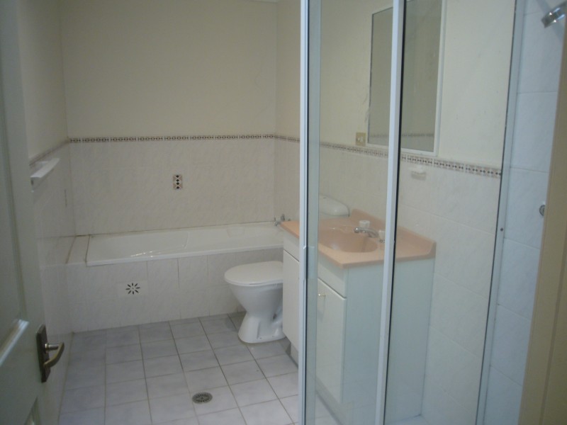 21/4 Rifle Range Road, Northmead NSW 2152