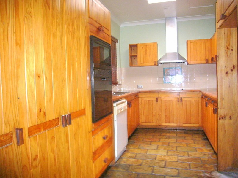 3 The Circle, Oatlands NSW 2117