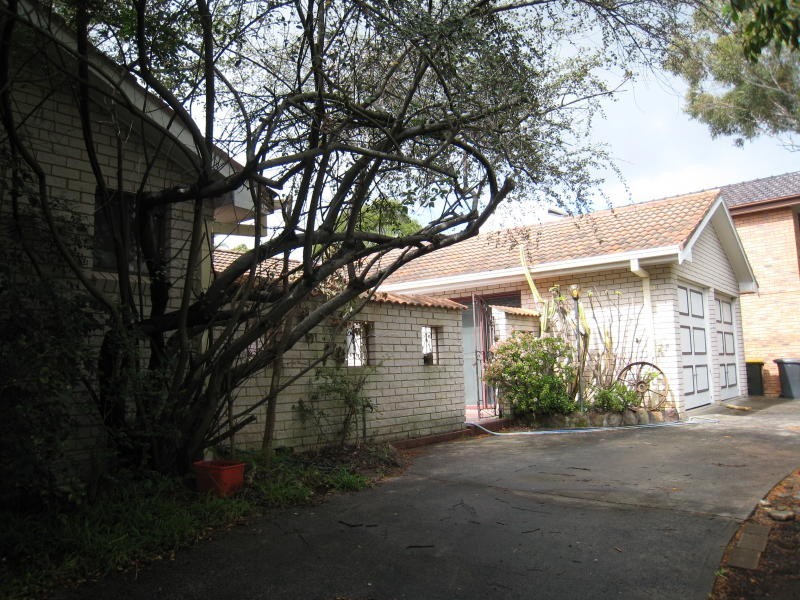 12 Parkwood Place, North Rocks NSW 2151