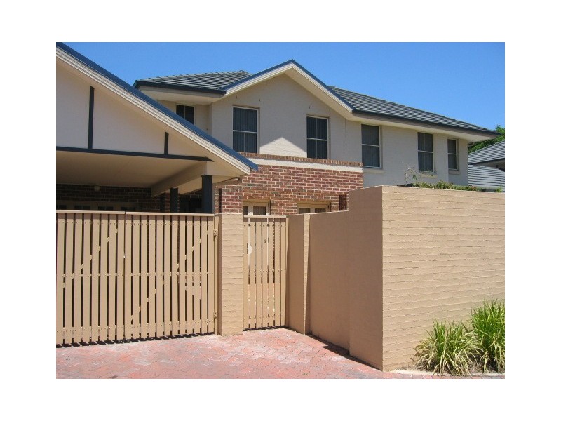8 The Mews, Oatlands NSW 2117