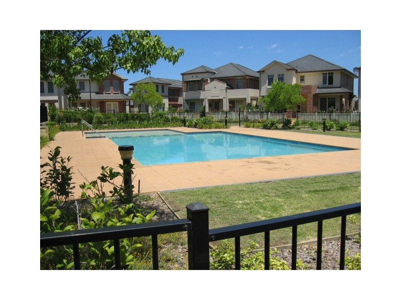 8 The Mews, Oatlands NSW 2117