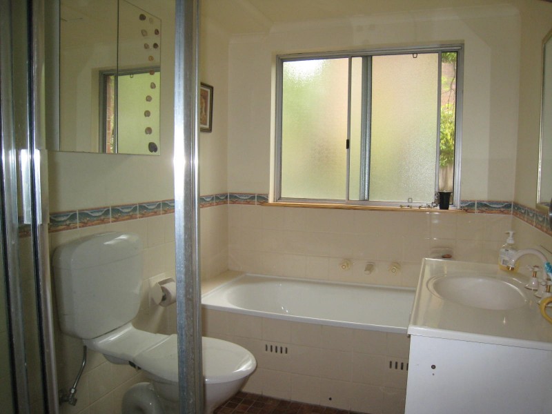 8/15 Robert Street, Telopea NSW 2117