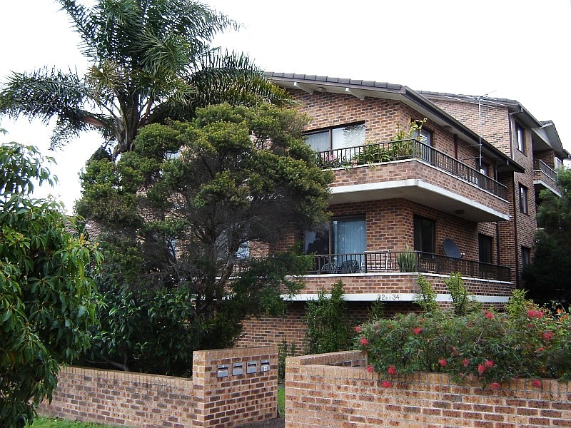 4/32B Brighton Avenue, Croydon Park NSW 2133