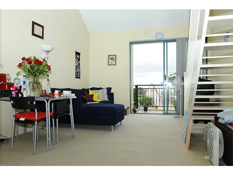 36/1 Linthorpe Street, Newtown NSW 2042