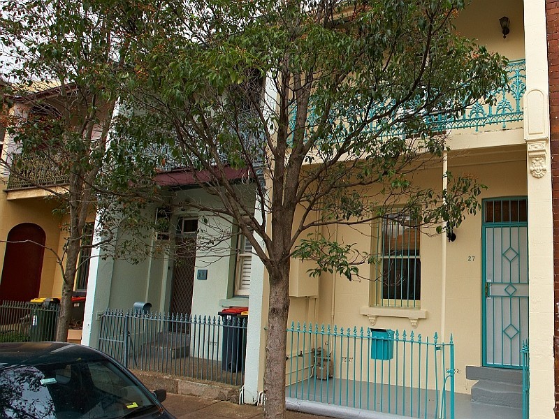 27 Crown Street, St Peters NSW 2044