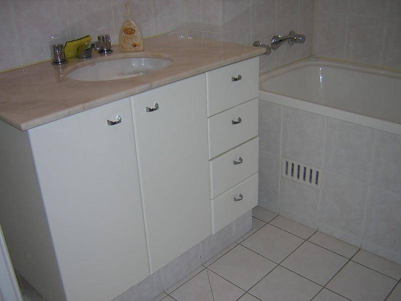 2/37-47 Lancaster Drive, Marsfield NSW 2122