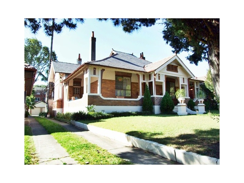 13 Abbotsford Rd, Homebush NSW 2140
