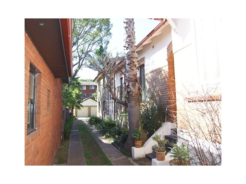 13 Abbotsford Rd, Homebush NSW 2140