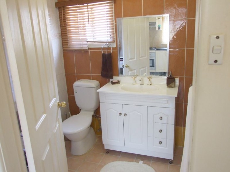92 Wangee Rd, Lakemba NSW 2195