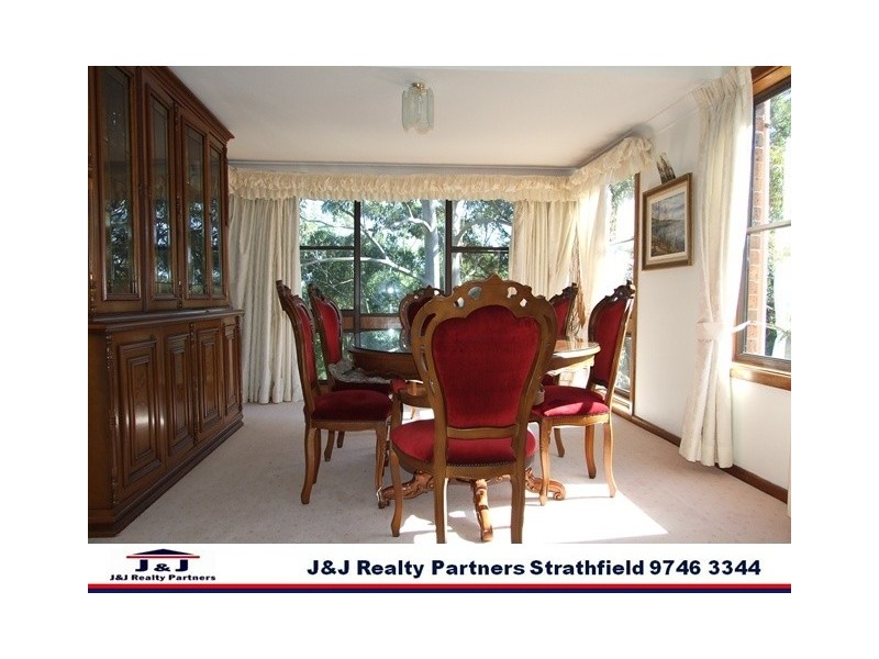 19 Cashel Crr, Killarney Heights NSW 2087